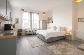 Host & Stay - Harbour Point